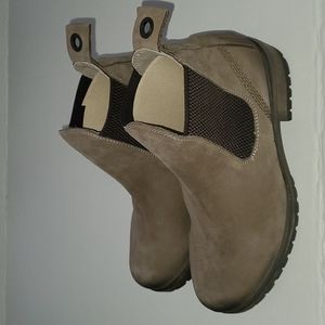 NWT Bueno Florida Taupe Nubuck Size 38 Euro 7.5 US Boots